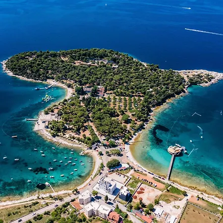 Mit Balkon- Fuer Vier Personen By Interhome