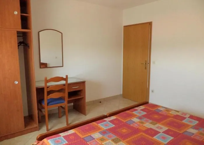 Mit Balkon- Fuer Vier Personen By Interhome * 普拉