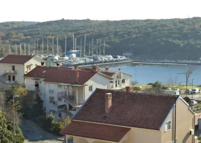 Mit Balkon- Fuer Vier Personen By Interhome