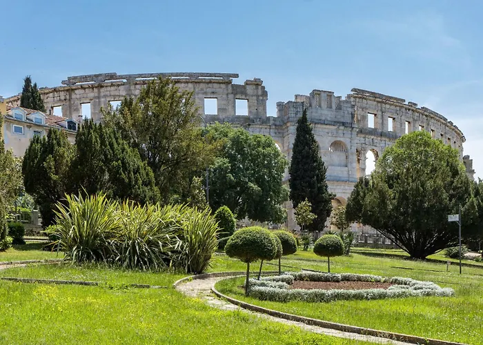 Mit Balkon- Fuer Vier Personen By Interhome Apartmán