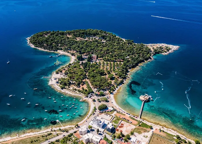 Mit Balkon- Fuer Vier Personen By Interhome